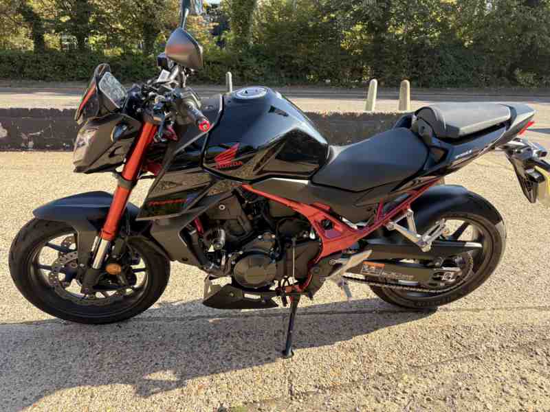 2023 Honda CB750 HORNET BLACK